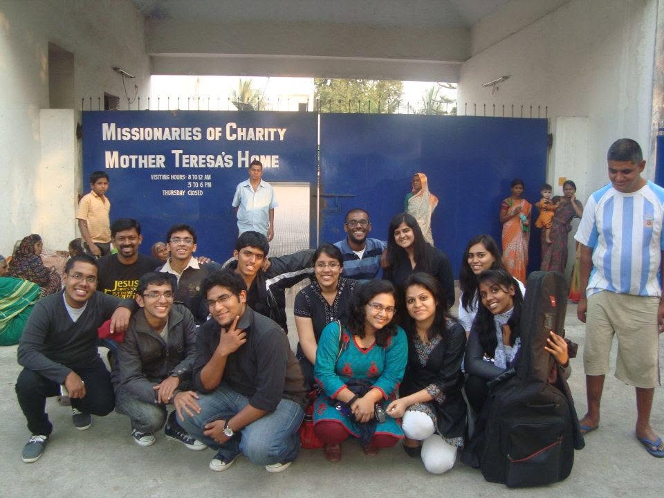ICPF Pune students at Mother Teresa's Home